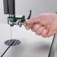 Kép 6/6 - Coronet Cobra szalagfűrész vezető beállítás