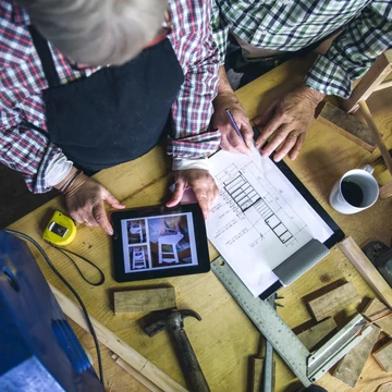 Asztalos és bútorkészítő konzultáció