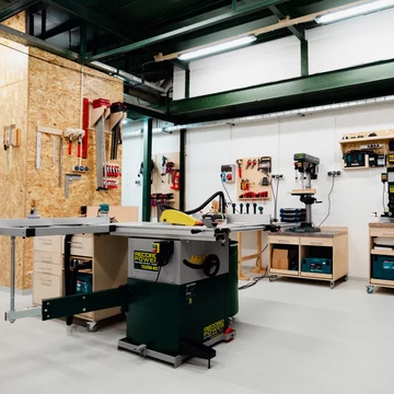 Hogyan rendezzünk be egy hobbi, vagy kisebb profi asztalosműhelyt? - tanulmány